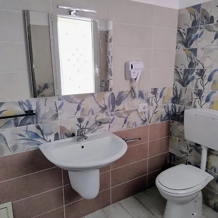 Mare E Sole Apartment *